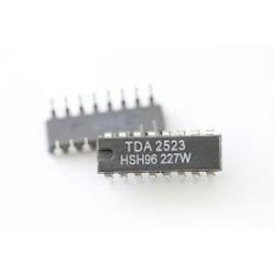 IC kolo TDA2523
